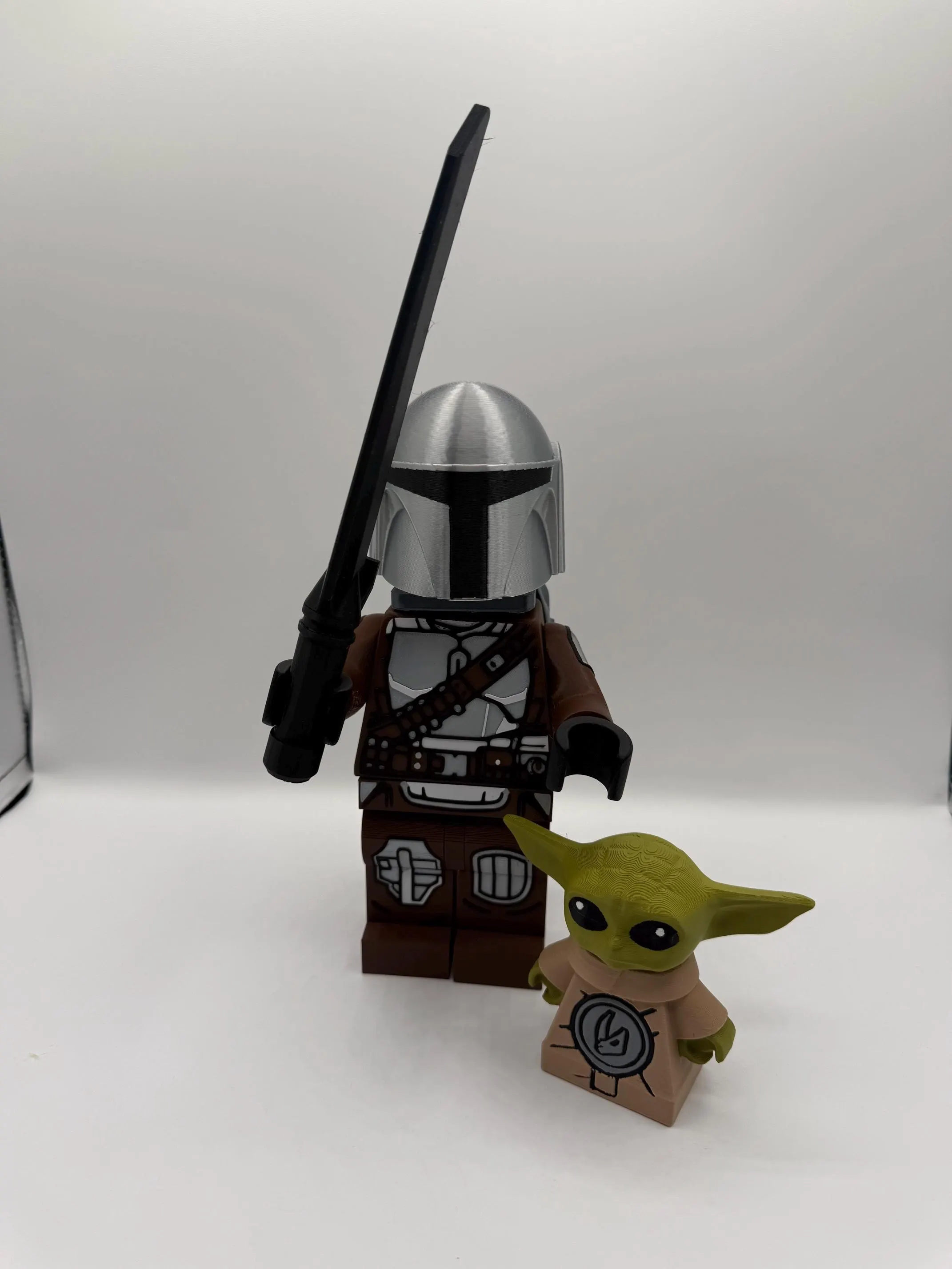 Mando & Grogu Large Scale 8.5"- 9.5" Big Fig