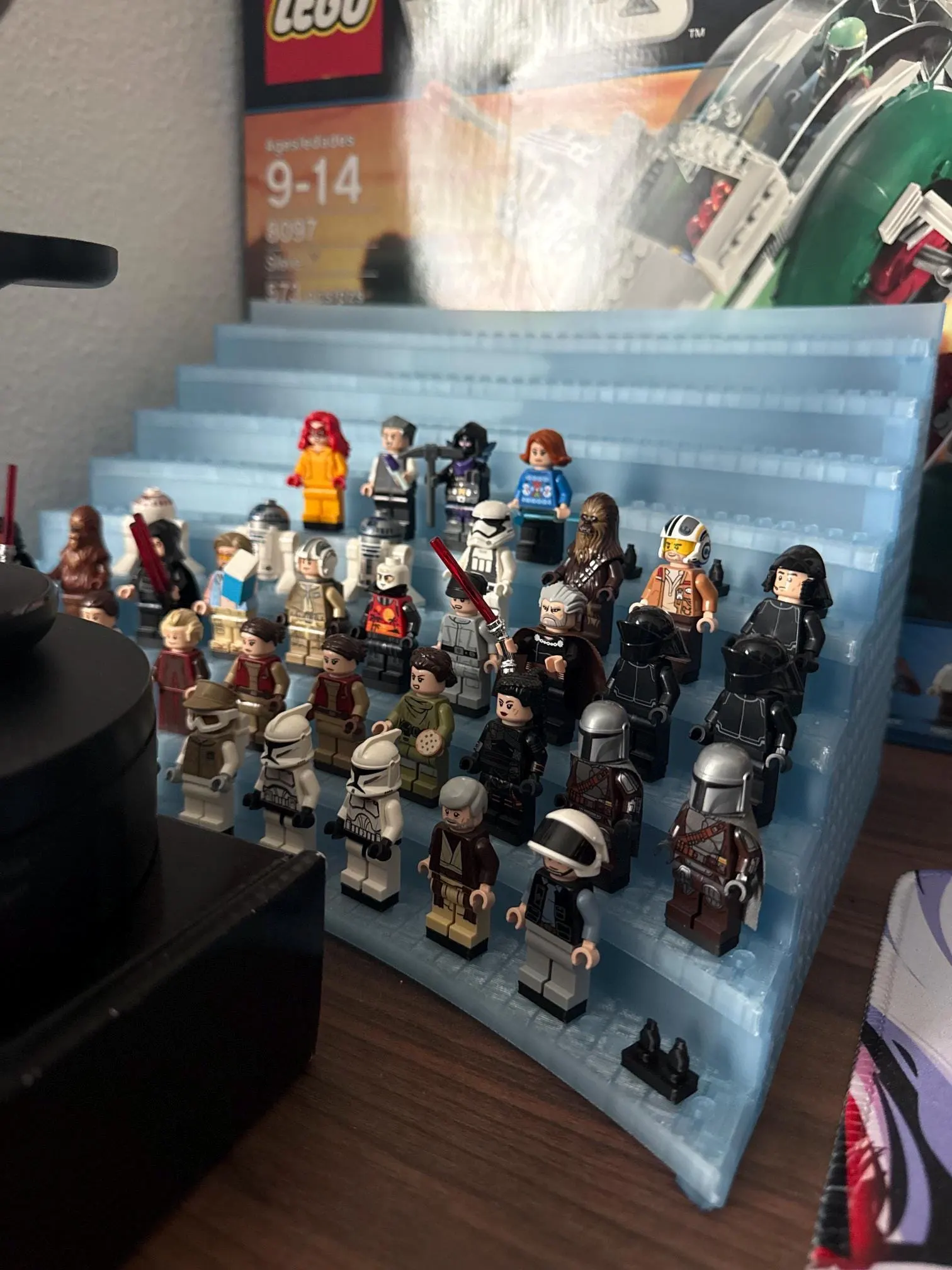 Custom Lego Mini Figure stands up to 92 figures, view 9