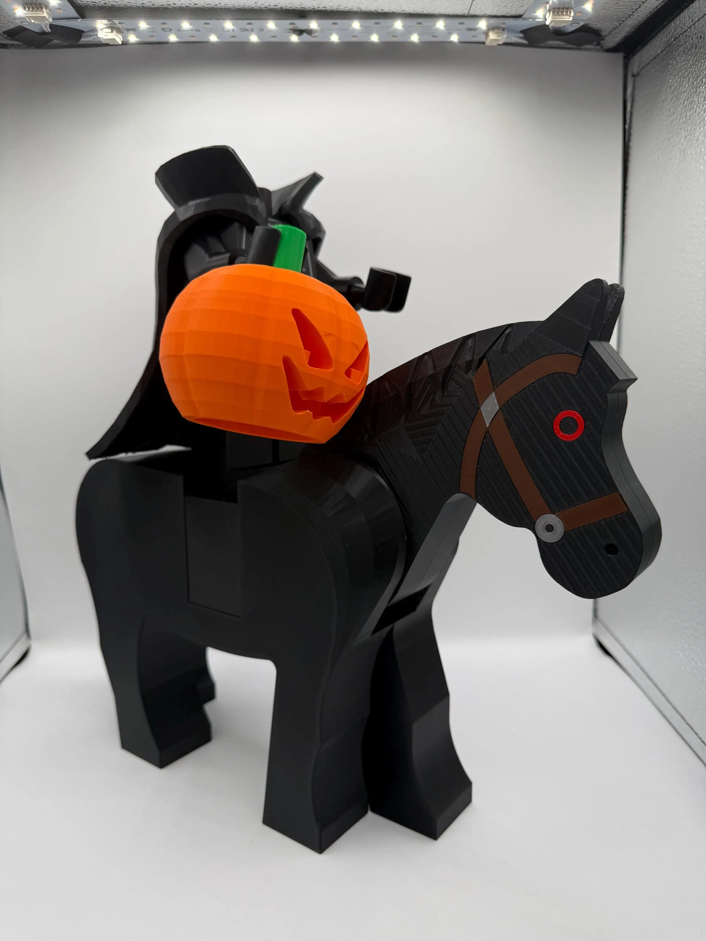 Headless Horseman Large Scale 8.5"- 14in" Big Brick